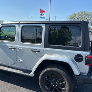 JEEP WRANGLER 4XE SAHARA 4X4 - 6