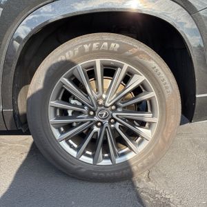 2024 Lexus TX 350 BASE thumbnail 16