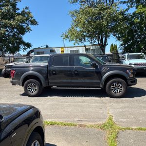 FORD F150 RAPTOR - 10