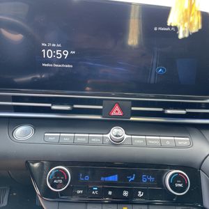 صورة مصغرة 36 لـ 2024 Hyundai ELANTRA SEL
