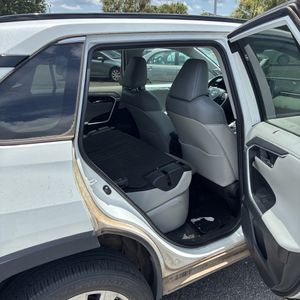 2021 Toyota RAV4 LIMITED 缩略图 35