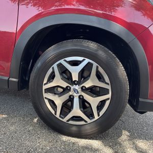 2023 Subaru FORESTER PREMIUM — миниатюра 18