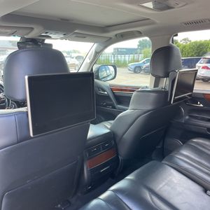 2017 Lexus LX 570 BASE — миниатюра 38