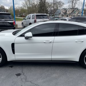 PORSCHE PANAMERA - 4