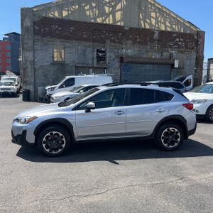 SUBARU CROSSTREK PREMIUM - 3