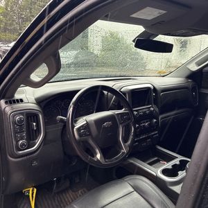 صورة 35 لـ 2019 Chevrolet SILVERADO 1500 RST