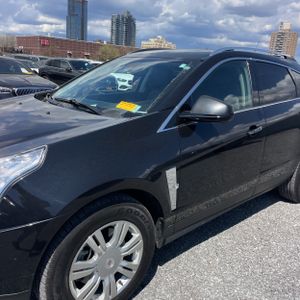 CADILLAC SRX LUXURY COLLECTION - 2