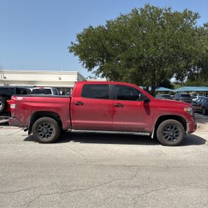 2020 Toyota TUNDRA SR5 照片 10