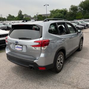 صورة 8 لـ 2022 Subaru FORESTER PREMIUM