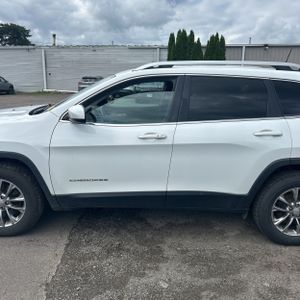 2019 JEEP CHEROKEE LATITUDE PLUS 照片 4