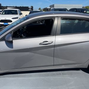 HYUNDAI ELANTRA HYBRID BLUE - 4