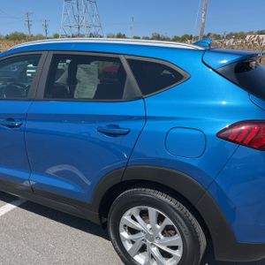 HYUNDAI TUCSON VALUE - 6