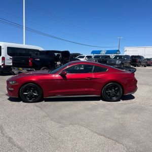 FORD MUSTANG ECOBOOST - 3