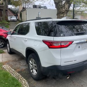 CHEVROLET TRAVERSE LT LEATHER - 4