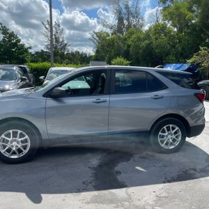 صورة 3 لـ 2023 Chevrolet EQUINOX LS