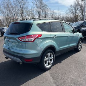 FORD ESCAPE SE - 8