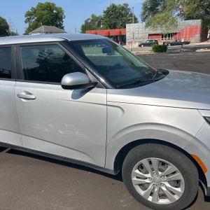 2020 KIA SOUL LX — миниатюра 13