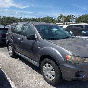 2010 Mitsubishi OUTLANDER ES thumbnail 13