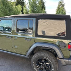 JEEP WRANGLER WILLYS 4XE - 6