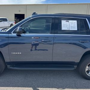 CHEVROLET TAHOE LS - 4