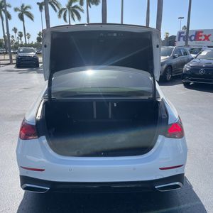 صورة مصغرة 43 لـ 2024 Mercedes-BENZ E 350
