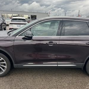 LINCOLN CORSAIR RESERVE - 4