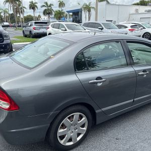 صورة 9 لـ 2009 Honda CIVIC LX