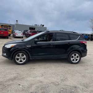 FORD ESCAPE SE - 3