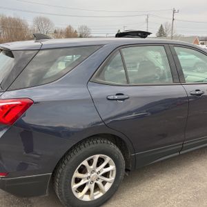 CHEVROLET EQUINOX LS - 9