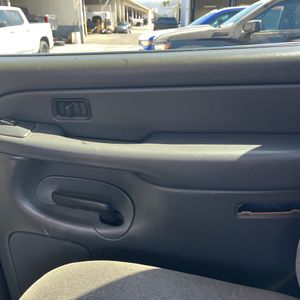 2005 Chevrolet SILVERADO 2500HD LS 缩略图 81