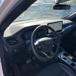 صورة مصغرة 36 لـ 2023 FORD ESCAPE ST-LINE