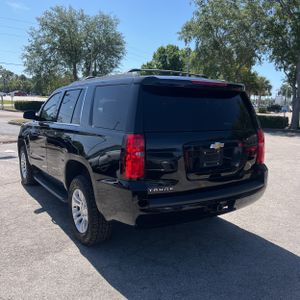 CHEVROLET TAHOE LS - 5