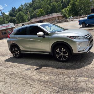 2019 Mitsubishi ECLIPSE CROSS SE — фото 10