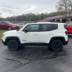 JEEP RENEGADE UPLAND - 3