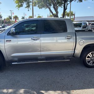 صورة 4 لـ 2021 Toyota TUNDRA 1794 EDITION