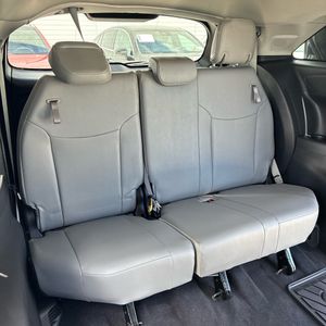 2025 Toyota SIENNA XLE 8-PASSENGER 照片 38