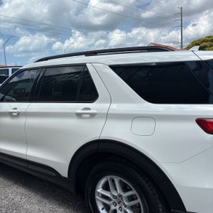 FORD EXPLORER XLT - 6