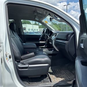 2019 Toyota TUNDRA SR5 thumbnail 34