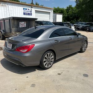 MERCEDES-BENZ CLA - 8