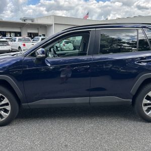 TOYOTA RAV4 - 4