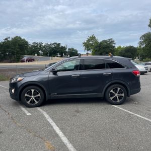 KIA SORENTO EX V6 - 3