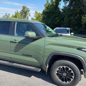 صورة 11 لـ 2022 Toyota TUNDRA SR5