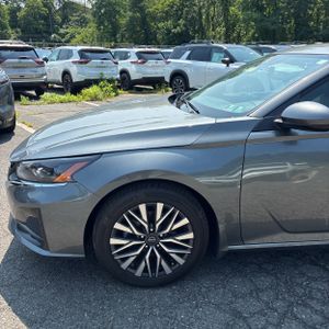 2023 Nissan ALTIMA 2.5 SV 照片 2