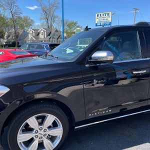 FORD EXPEDITION PLATINUM - 2