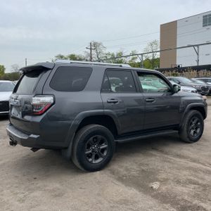 TOYOTA 4RUNNER - 10