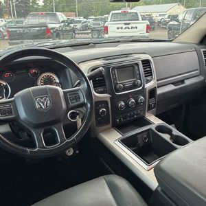 صورة 36 لـ 2015 RAM 2500 BIG HORN