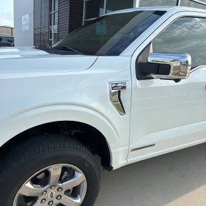 FORD F-150 LARIAT - 2