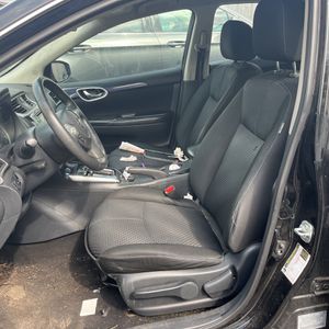 2017 Nissan SENTRA SR 缩略图 32