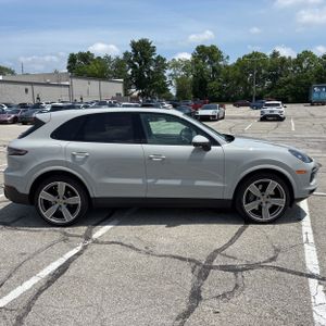 PORSCHE CAYENNE S PLATINUM EDITION - 10