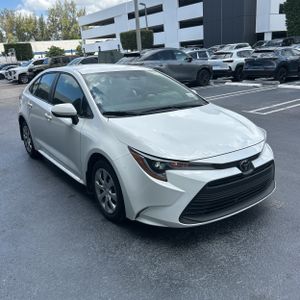 صورة مصغرة 12 لـ 2025 Toyota COROLLA LE